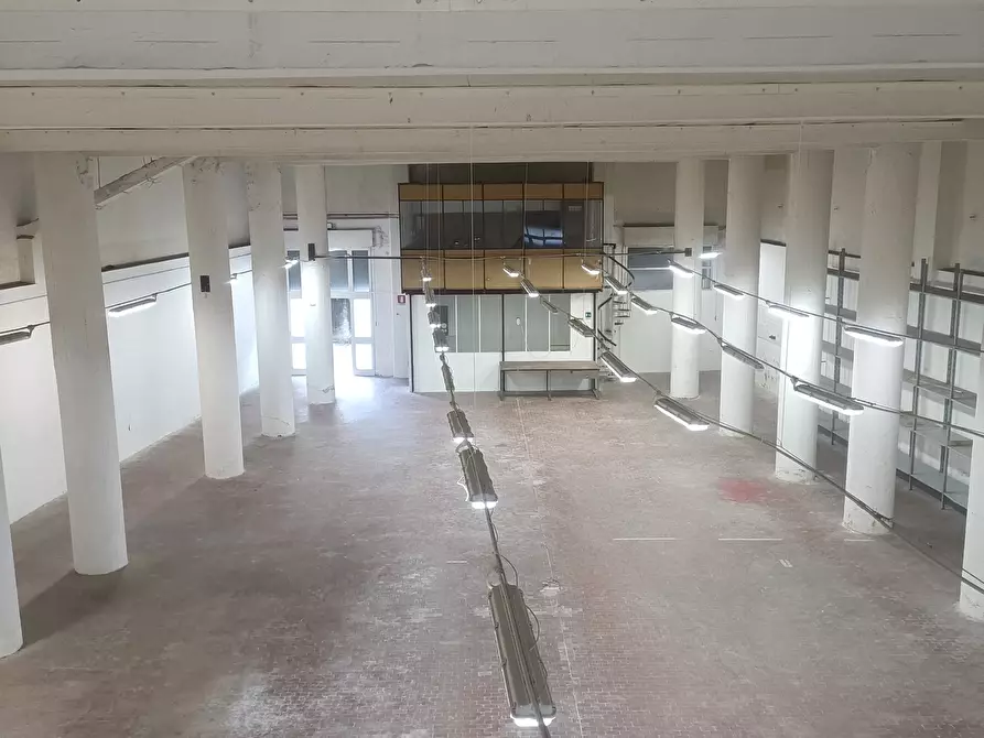 Immagine 27 di Capannone industriale in affitto  in Via Terpi 45 R a Genova