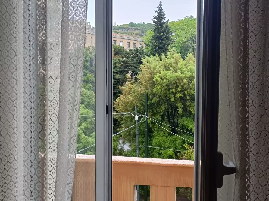 Immagine 5 di Appartamento in vendita  in Via Cornigliano 34 a Genova