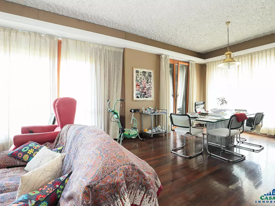 Immagine 45 di Villa in vendita  in Via Livio Canale 72 a Varazze