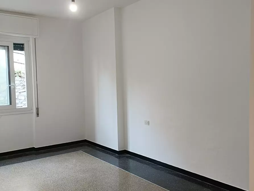 Immagine 6 di Trilocale in vendita  in Via Giovanni XXIII 45 a Genova