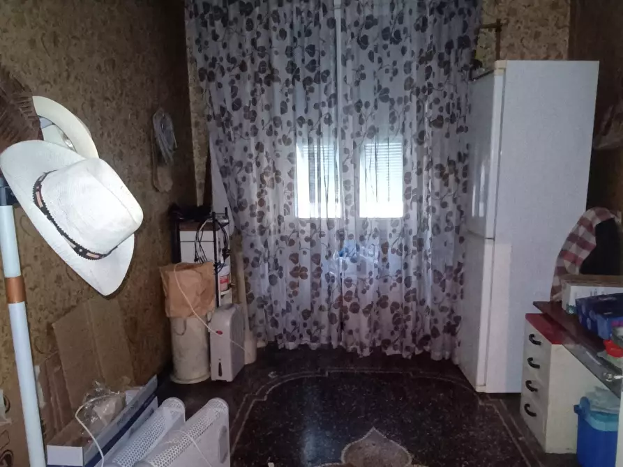 Immagine 15 di Appartamento in vendita  in Via Cornigliano 34 a Genova
