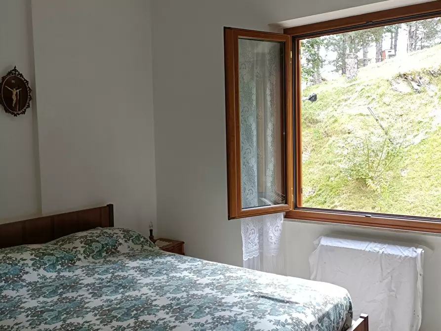 Immagine 31 di Appartamento in vendita  in Via Casoni a Rocchetta Di Vara