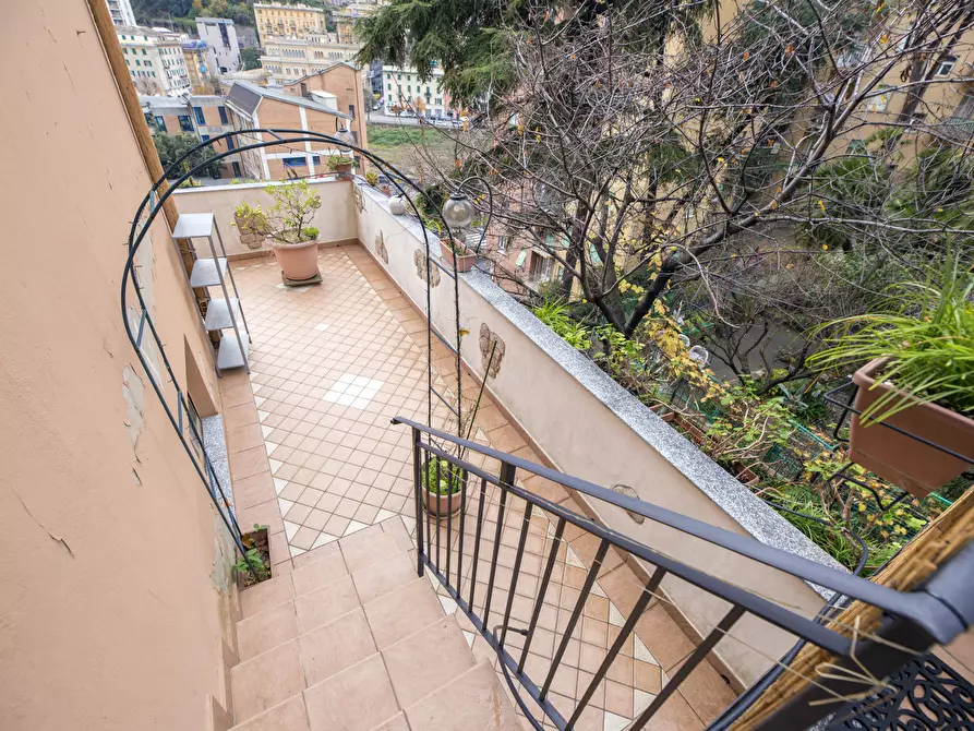 Immagine 20 di Appartamento in vendita  in Via Montenero a Genova