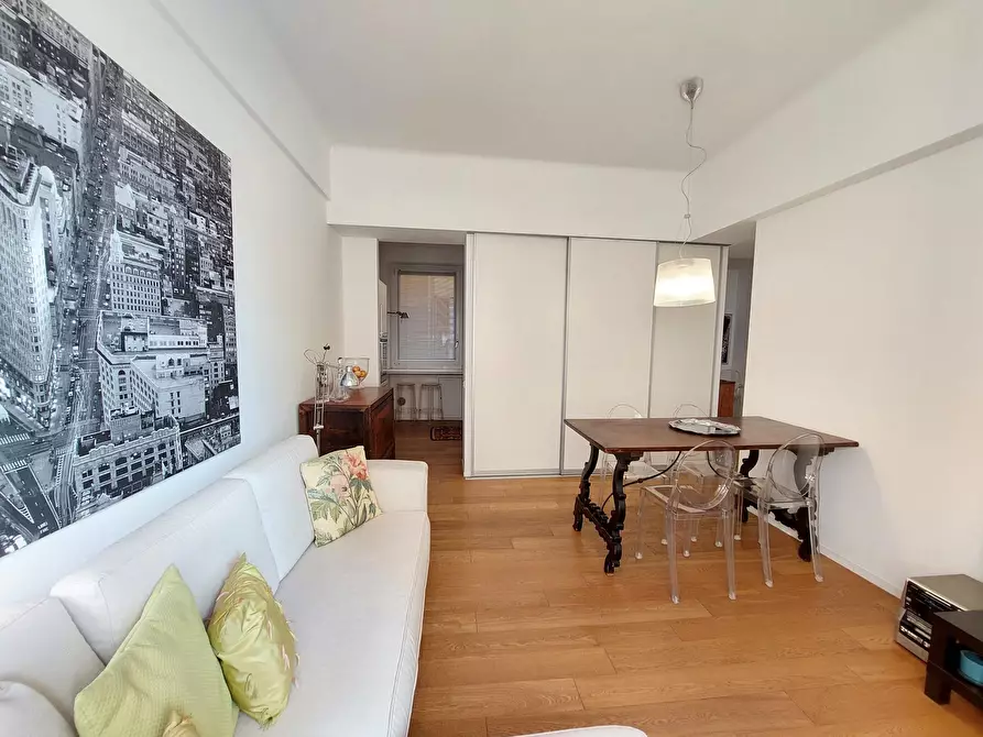 Immagine 6 di Trilocale in vendita  in Via Ameglia a Genova