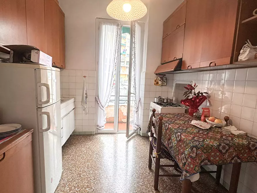 Immagine 15 di Appartamento in vendita  in Via Branega a Genova