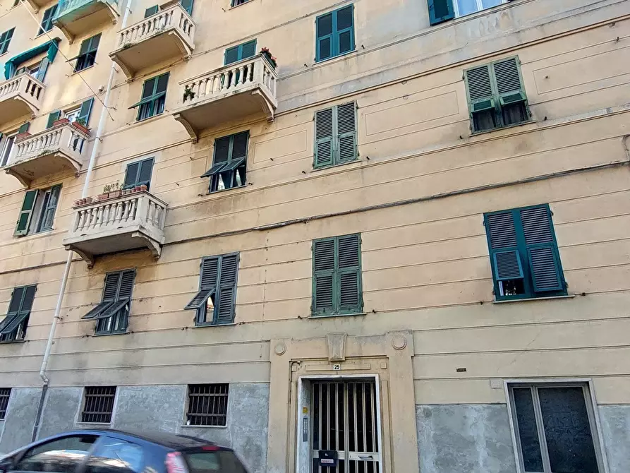 Immagine 37 di Trilocale in vendita  in Corso Luigi Andrea Martinetti a Genova