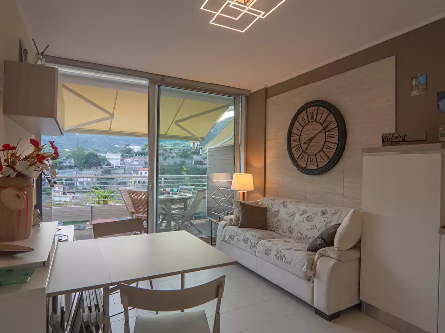 Immagine 16 di Bilocale in affitto  in VIA ADELASIA 101 a Alassio