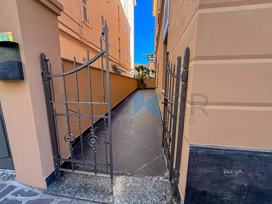 Immagine 7 di Trilocale in affitto  in Via Don Boselli 17 a Alassio