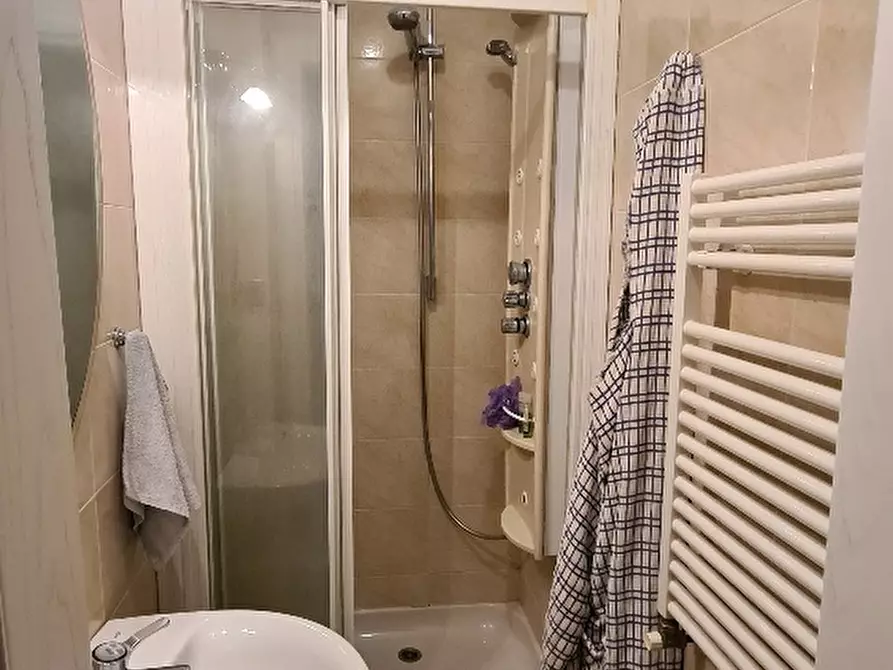 Immagine 16 di Quadrilocale in vendita  in Villaggio Iris 14 a Alassio