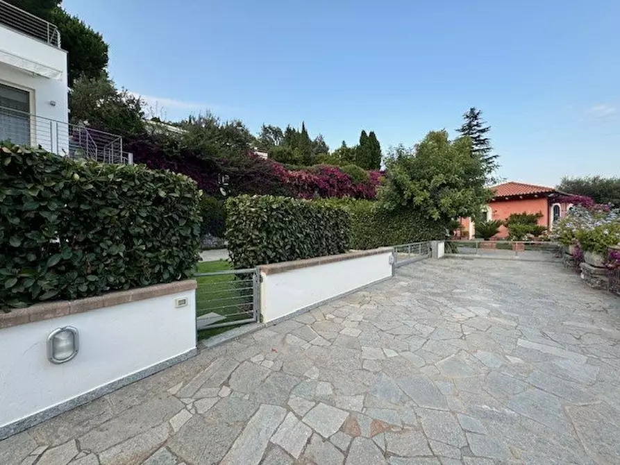Immagine 46 di Villa in vendita  in Via Adelasia 139 a Alassio