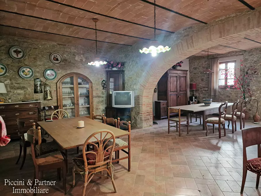 Immagine 42 di Rustico / casale in vendita  in Via del Casello a Corciano