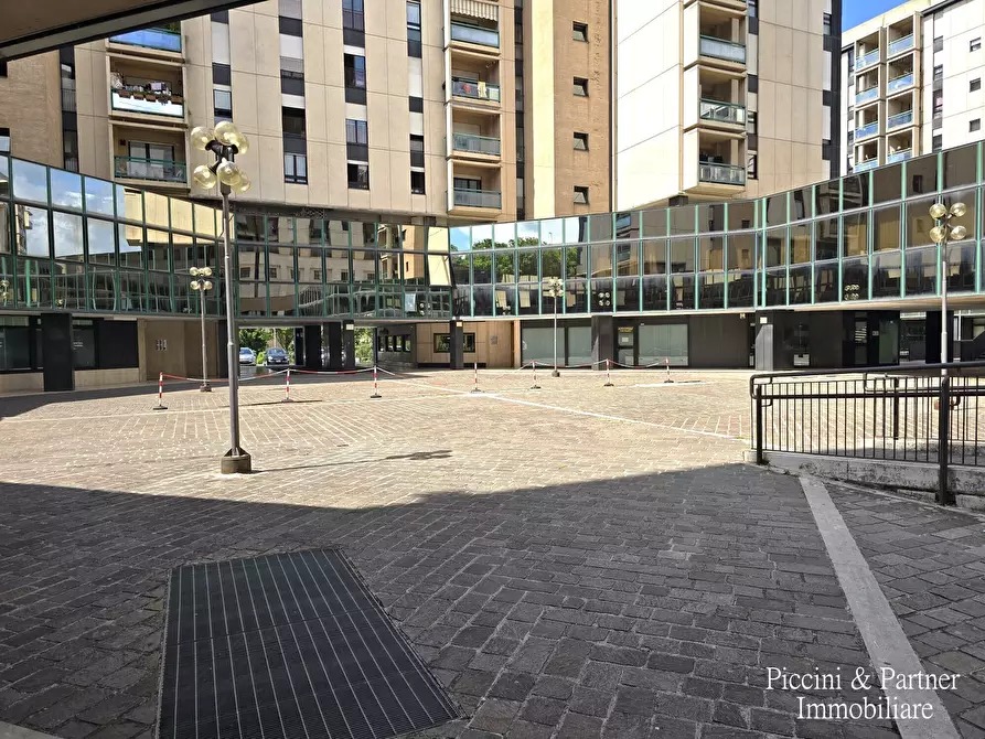 Immagine 61 di Attico in vendita  in Via Martiri dei Lager 156 a Perugia