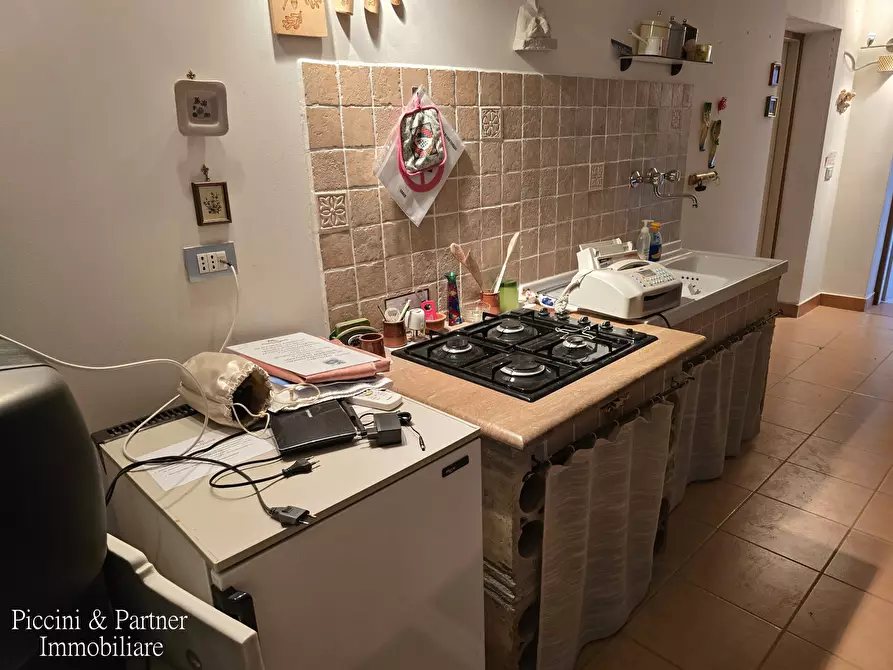 Immagine 85 di Rustico / casale in vendita  in SR 444 Pian della Pieve a Assisi