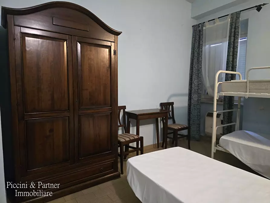 Immagine 46 di Albergo/B&B/Residence in vendita  in Via Chiesa Tonda a Trevi