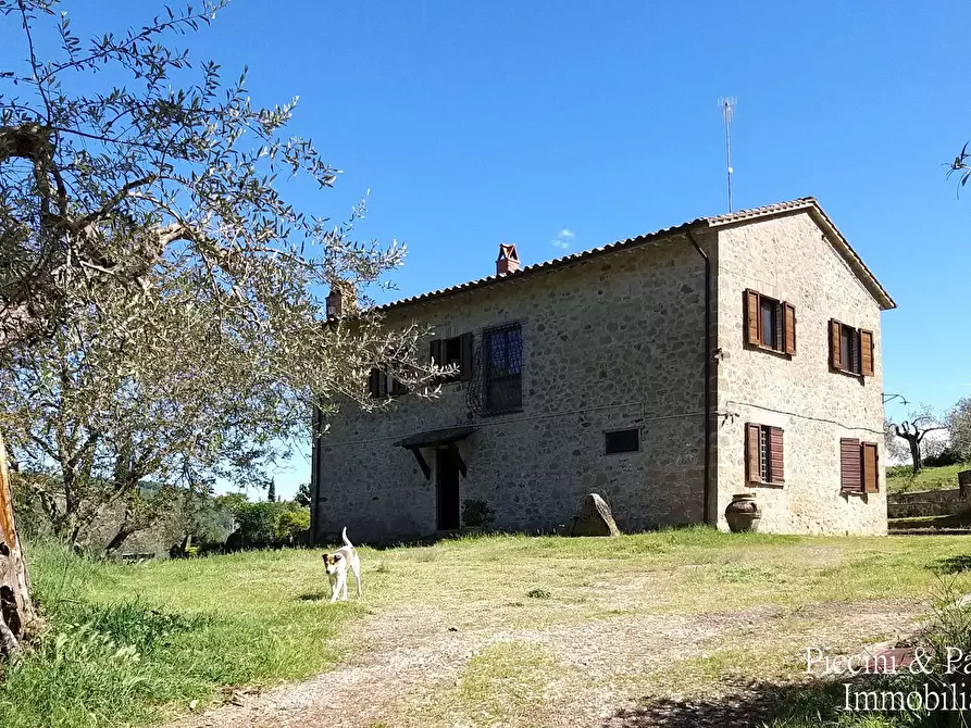 Immagine 37 di Rustico / casale in vendita  in Strada Colle Umberto - Ponte Nese 59 a Perugia
