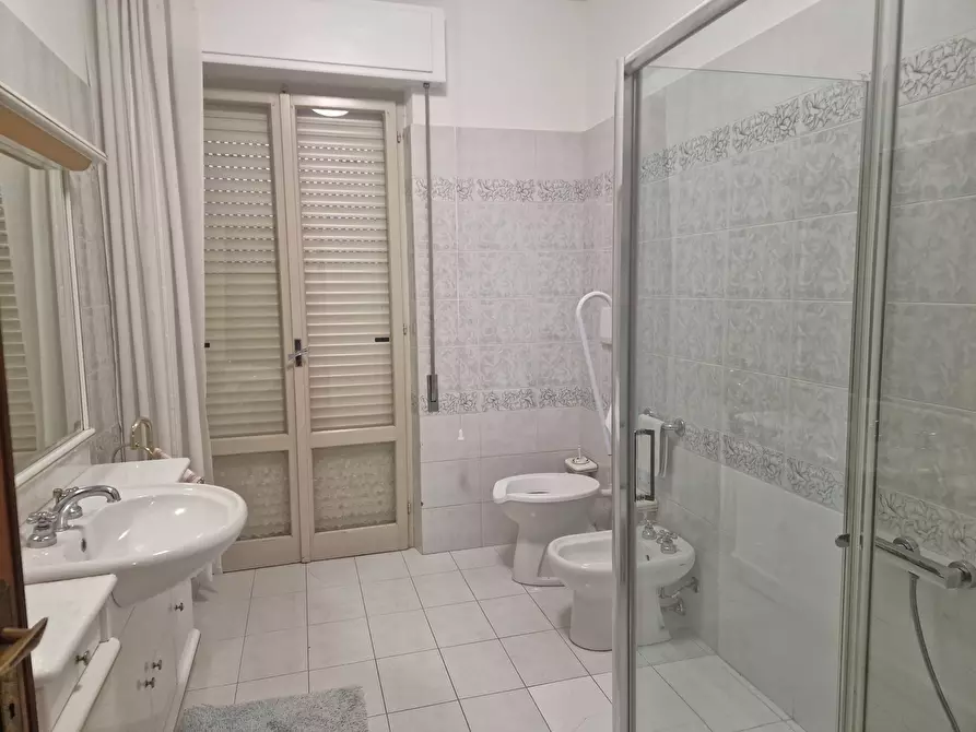 Immagine 33 di Quadrilocale in vendita  in Str. Tiberina Nord 159 a Perugia