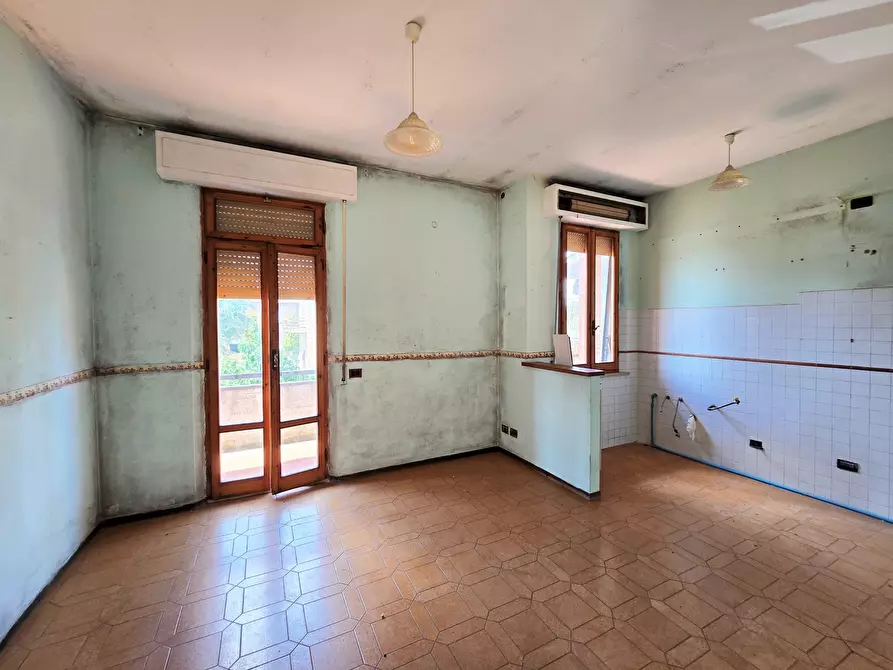 Immagine 10 di Casa bifamiliare in vendita  in Via Como a Montepulciano