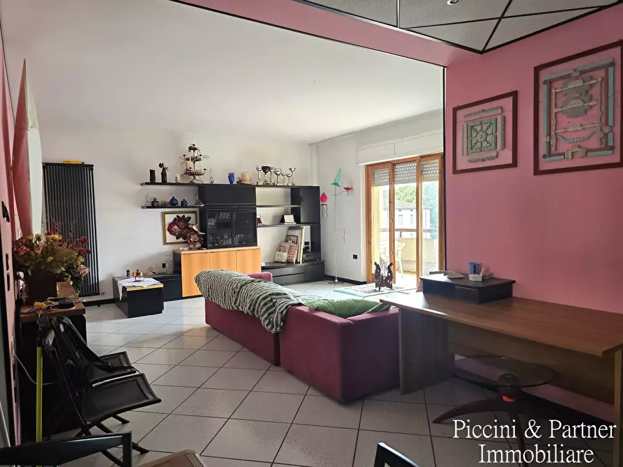 Immagine 13 di Pentalocale in vendita  in Via Maria Montessori a Tuoro Sul Trasimeno