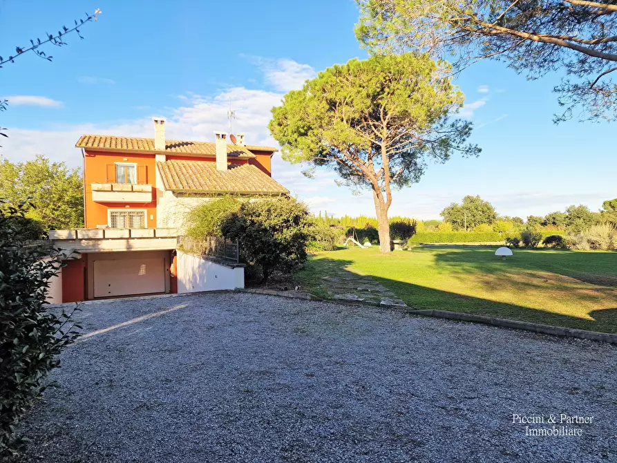 Immagine 91 di Villa in vendita  in Località Ferretto 48 a Castiglione Del Lago