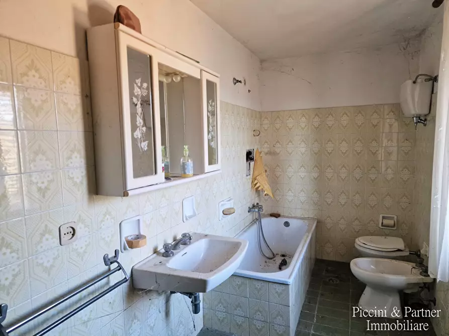 Immagine 68 di Rustico / casale in vendita  in Via del Casello a Corciano