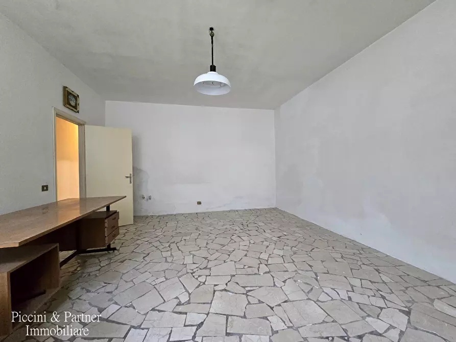 Immagine 50 di Casa bifamiliare in vendita  in Via delle Terme Sud a Montepulciano