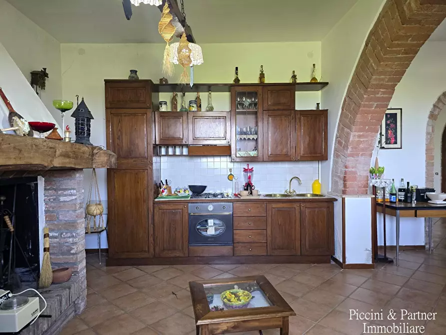 Immagine 16 di Rustico / casale in vendita  in Via Paganico 2 a Castiglione Del Lago