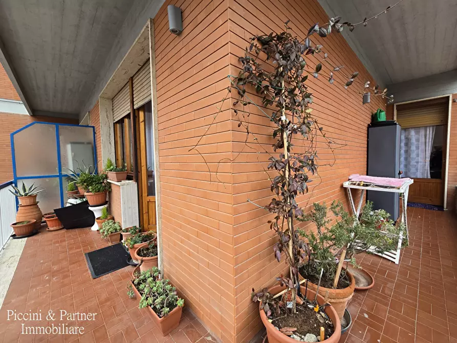 Immagine 12 di Pentalocale in vendita  in Via Tevere 70 a Chianciano Terme