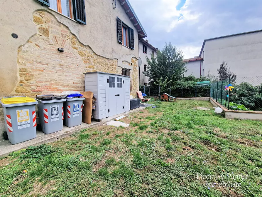 Immagine 3 di Casa indipendente in vendita  in Via dell'Iride 40 a Perugia