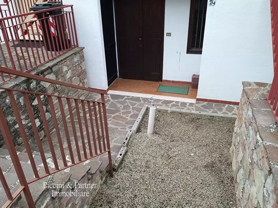 Immagine 31 di Porzione di casa in vendita  in Via Anghiari a Castiglione Del Lago