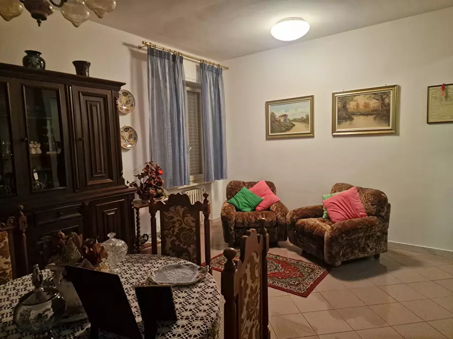 Immagine 17 di Quadrilocale in vendita  in Str. Tiberina Nord 159 a Perugia