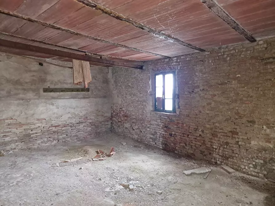 Immagine 57 di Rustico / casale in vendita  in Località Guidonami a Castiglione Del Lago