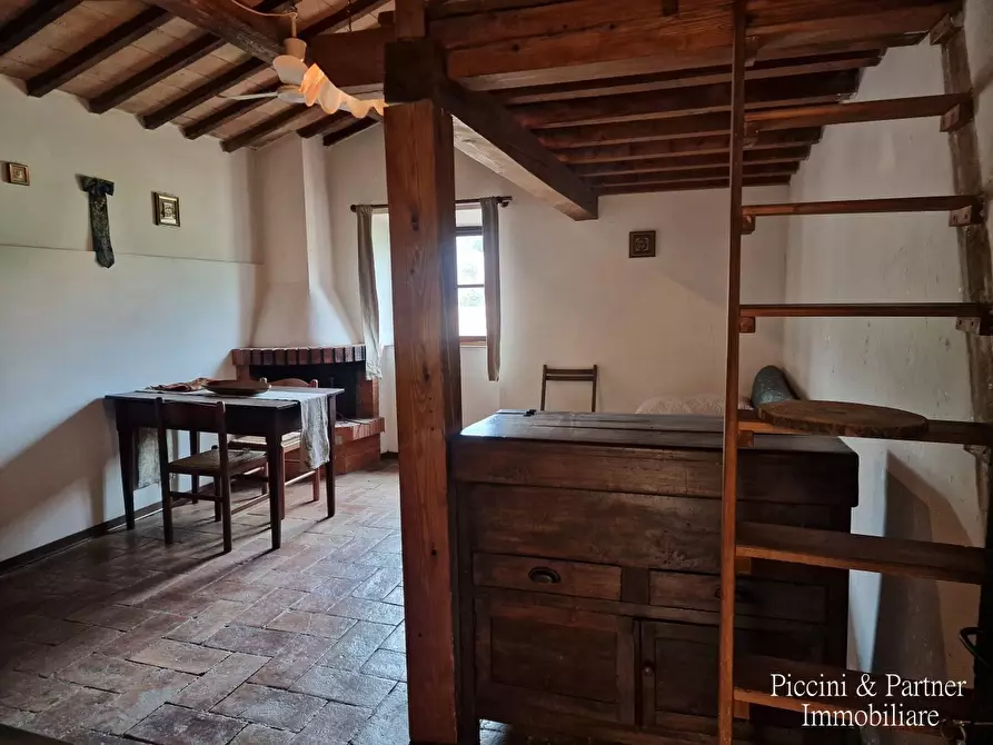 Immagine 40 di Bilocale in vendita  in Via Italia a Magione