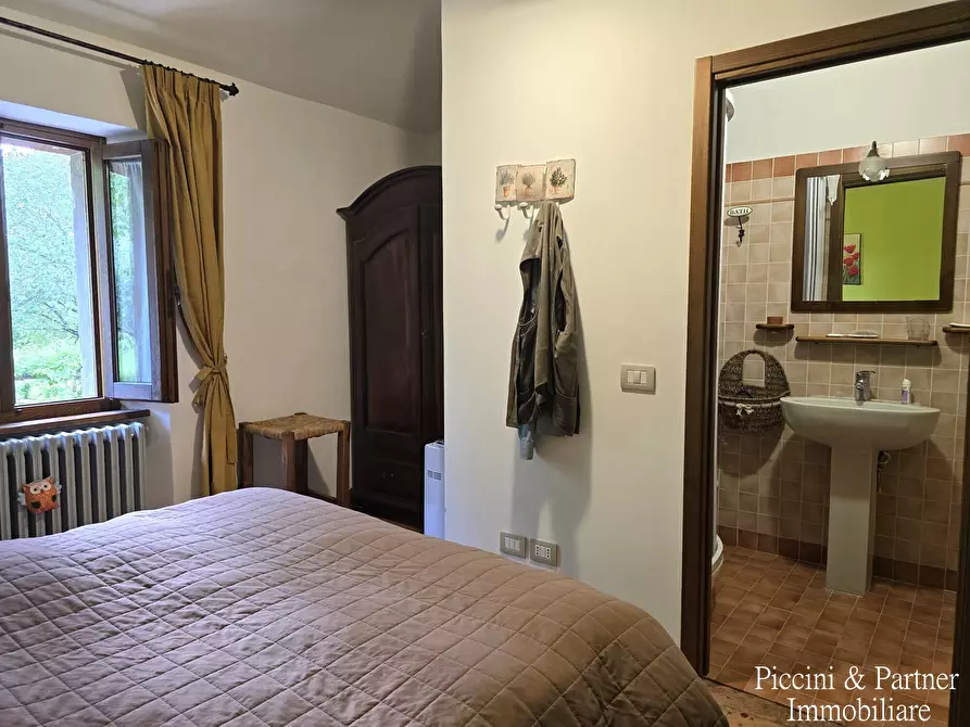 Immagine 66 di Rustico / casale in vendita  in Strada Ponte Resina - Monte Acutello 1 a Perugia
