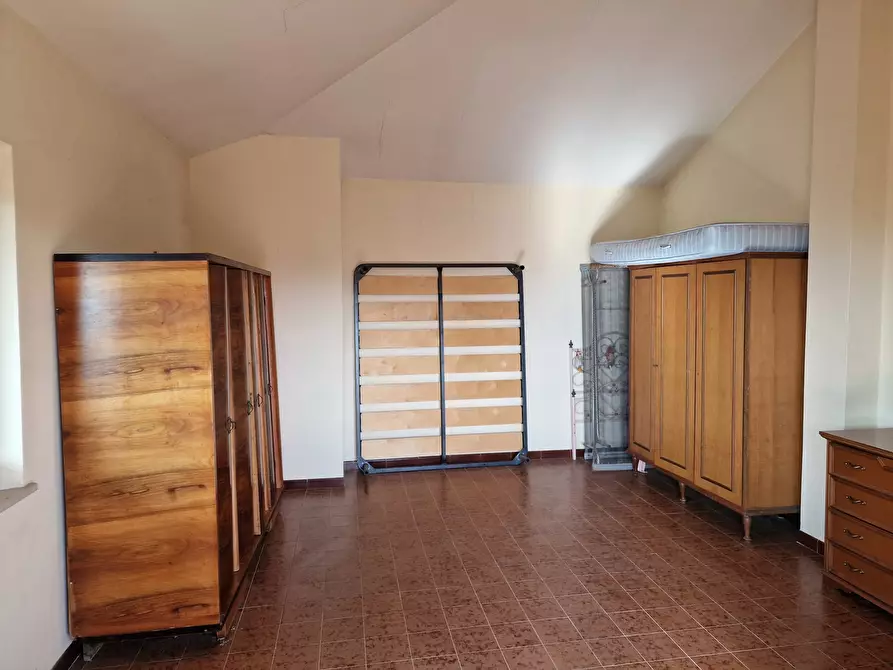 Immagine 36 di Villa in vendita  in Viale Perugia 37 a Castiglione Del Lago