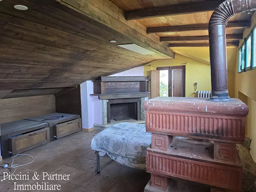 Immagine 45 di Villa in vendita  in Vocabolo Fiatello a San Venanzo