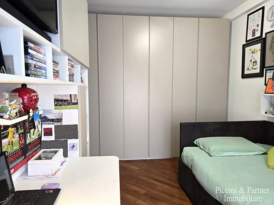 Immagine 41 di Pentalocale in vendita  in Via Roberto Arcaleni a Città Di Castello
