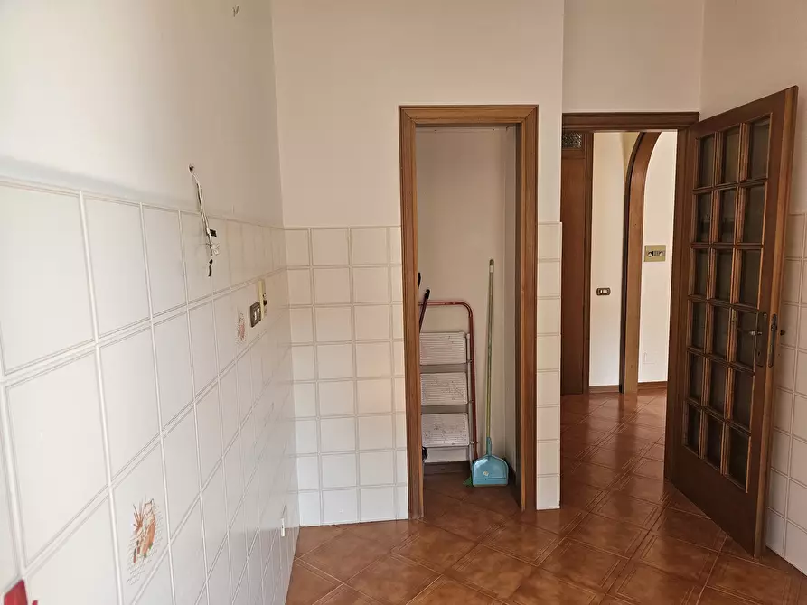 Immagine 13 di Quadrilocale in vendita  in Via Piero Gobetti 83 a Chiusi