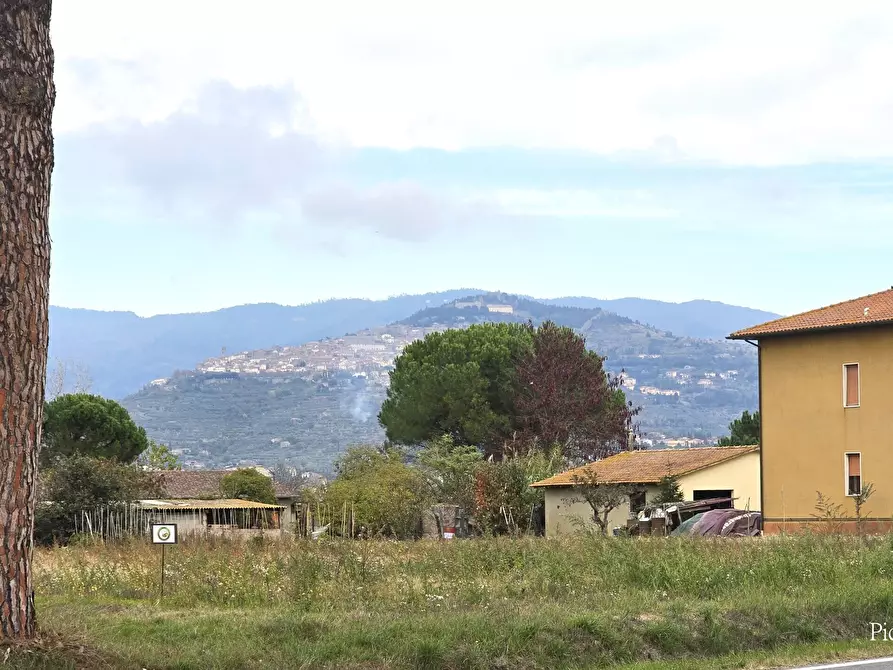 Immagine 79 di Villa in vendita  in C.a. Monsigliolo a Cortona