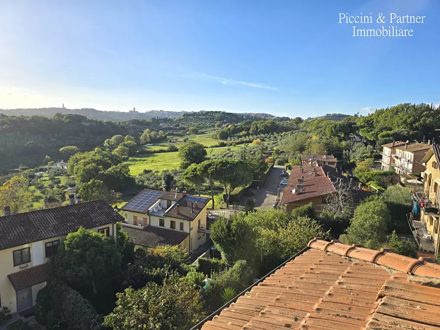 Immagine 23 di Porzione di casa in vendita  in Via dei Narcisi 39 a Perugia