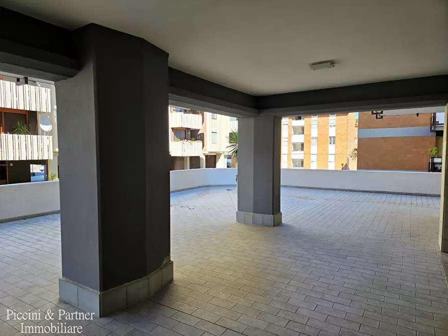Immagine 48 di Pentalocale in vendita  in Via Bramante 22 a Perugia