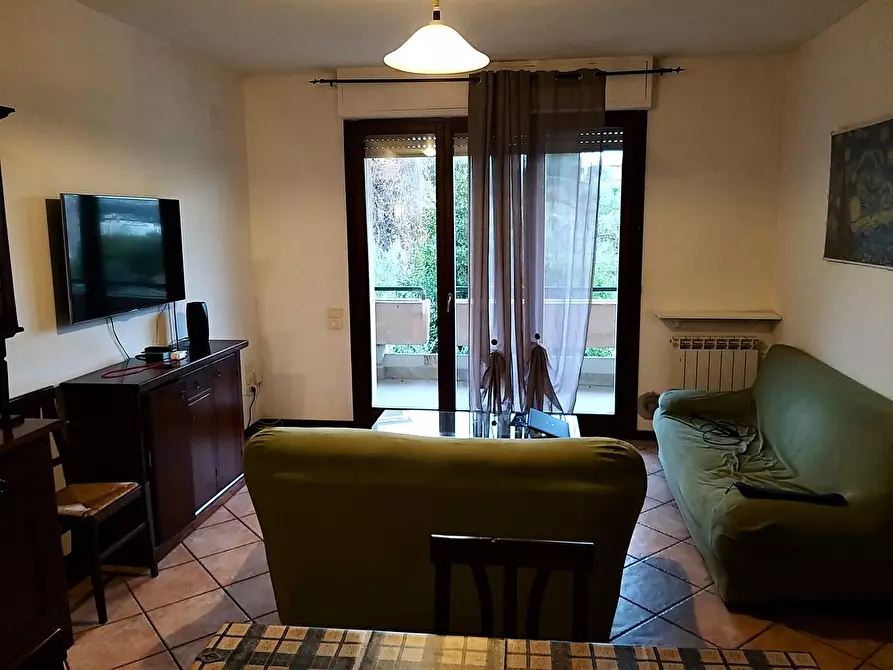 Immagine 8 di Trilocale in vendita  in Via Giovanni Giolitti a Corciano