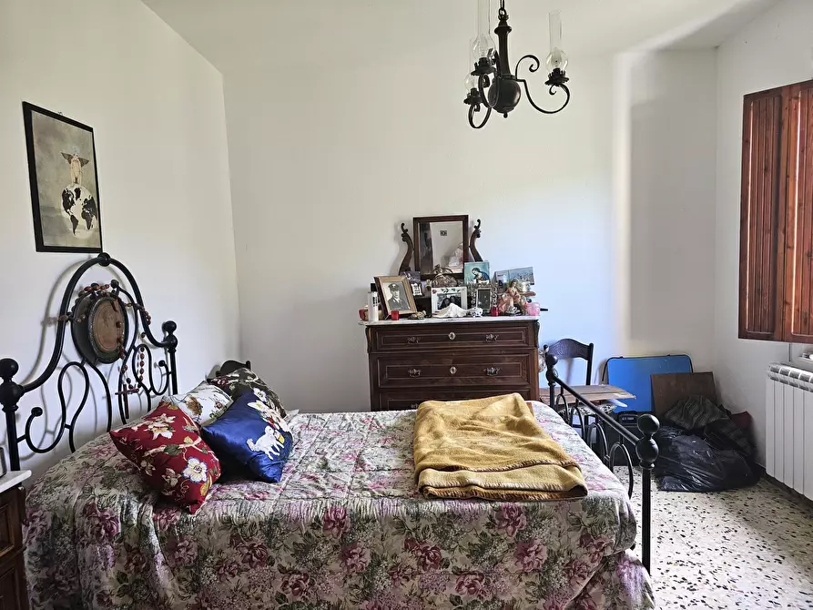 Immagine 25 di Porzione di casa in vendita  in Vocabolo Santa Maria delle Corti 3 a Lisciano Niccone