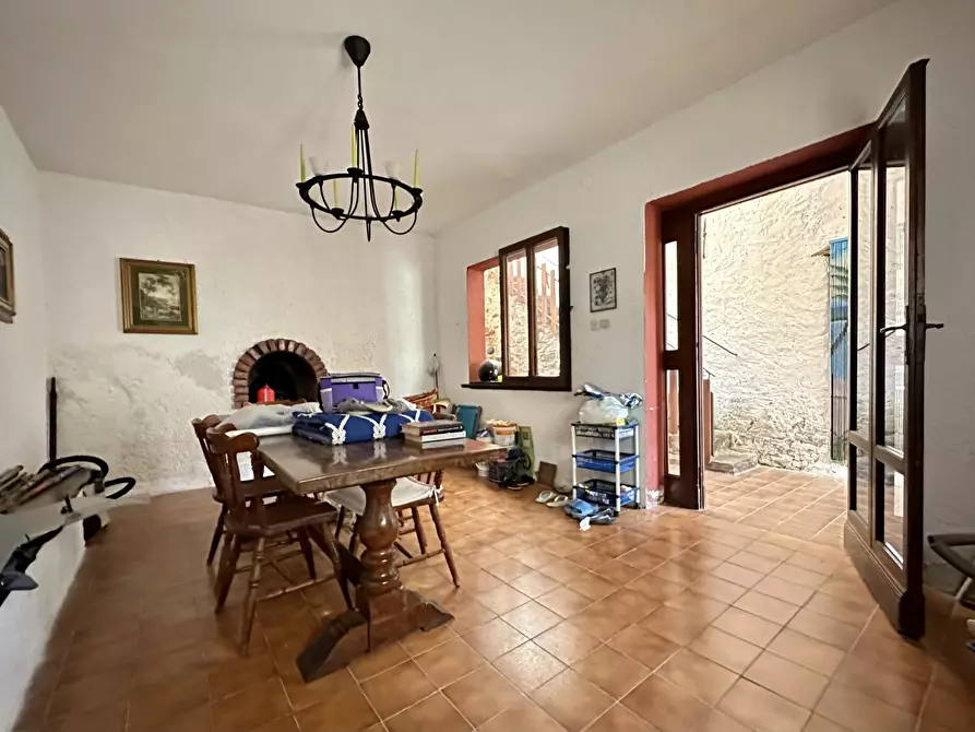 Immagine 8 di Rustico / casale in vendita  in via Garibaldi a Diano San Pietro