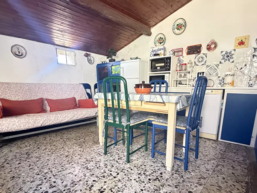 Immagine 9 di Porzione di casa in vendita  in Via Partigiani a Diano San Pietro