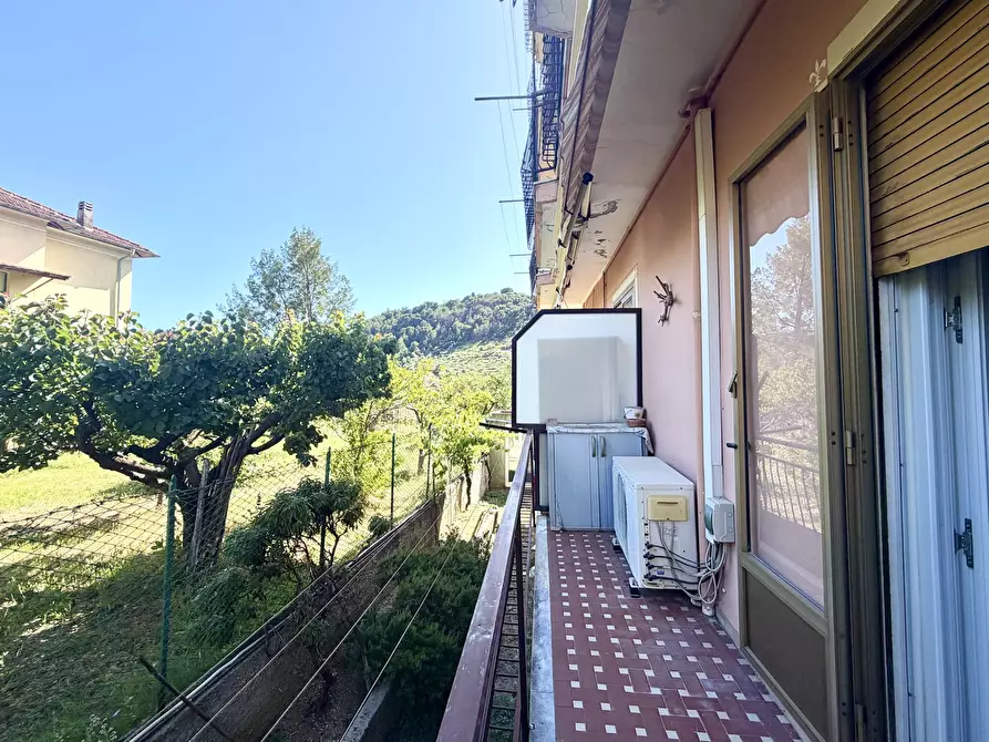 Immagine 15 di Trilocale in vendita  in Via Paolo Borsellino 9 a Diano Castello