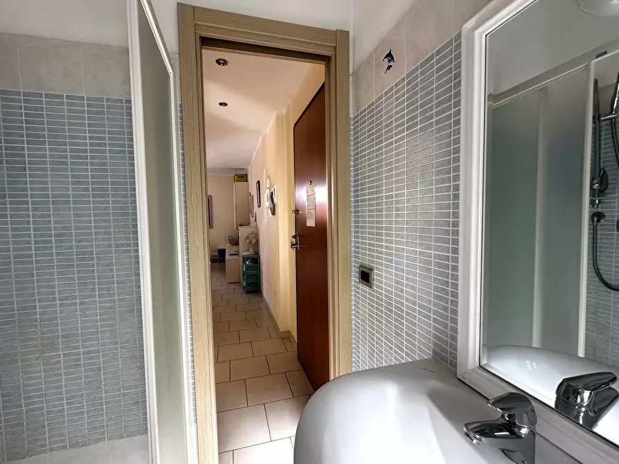 Immagine 17 di Bilocale in vendita  in via cairoli 5 a Diano Marina