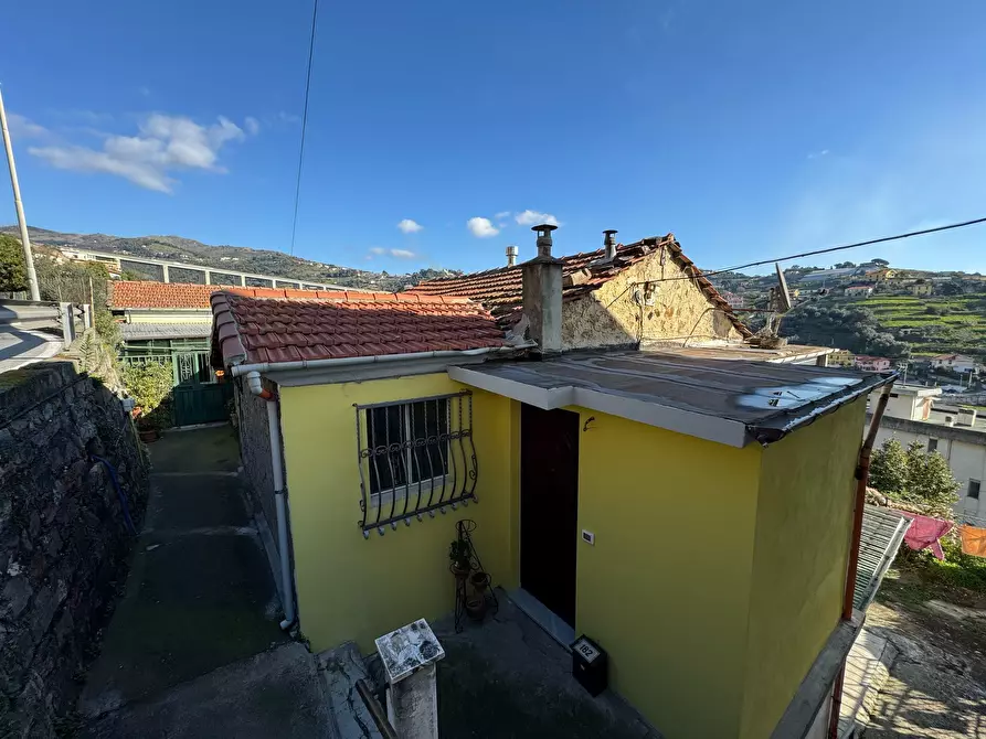 Immagine 23 di Quadrilocale in vendita  in Via Duca degli Abruzzi 182 a San Remo