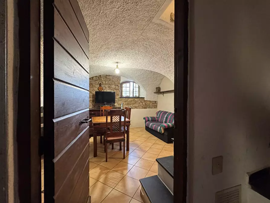 Immagine 13 di Bilocale in vendita  in Via Armando Diaz 2 a Imperia