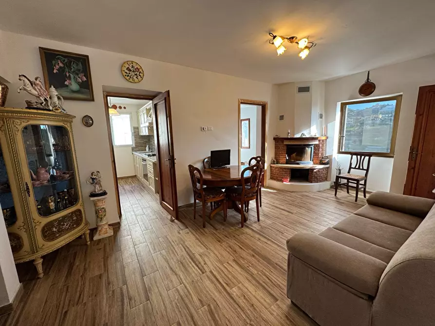 Immagine 4 di Quadrilocale in vendita  in Via Duca degli Abruzzi 182 a San Remo