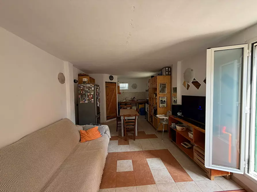 Immagine 11 di Trilocale in vendita  in Via delle Ginestre 23 a San Remo